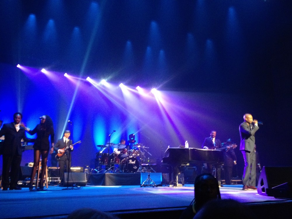 Kem with his stellar band