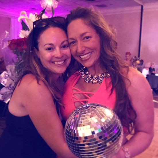 Cristina and me posing after her win